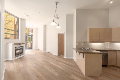 Photo 14 at 102 - 2228 Marstrand Avenue, Kitsilano, Vancouver West