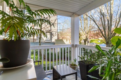 Photo 9 at 204 - 1868 W 5th Avenue, Kitsilano, Vancouver West