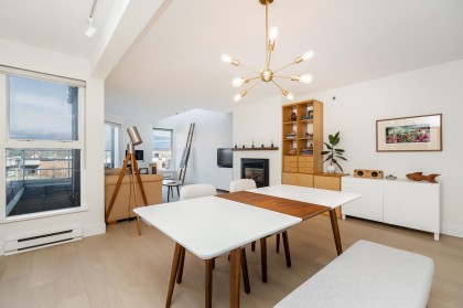 Photo 6 at 2240 York Avenue, Kitsilano, Vancouver West