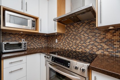 Photo 9 at 2240 York Avenue, Kitsilano, Vancouver West