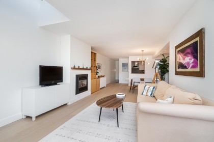 Photo 11 at 2240 York Avenue, Kitsilano, Vancouver West