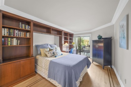 Photo 22 at 1130 Ironwork Passage, False Creek, Vancouver West