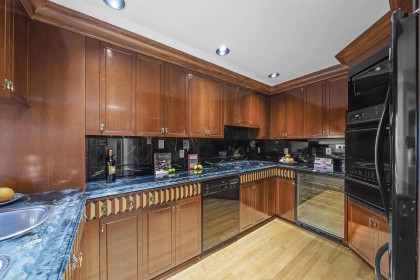 Photo 19 at 1130 Ironwork Passage, False Creek, Vancouver West