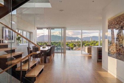 Photo 2 at 2723 W 30th Avenue, MacKenzie Heights, Vancouver West