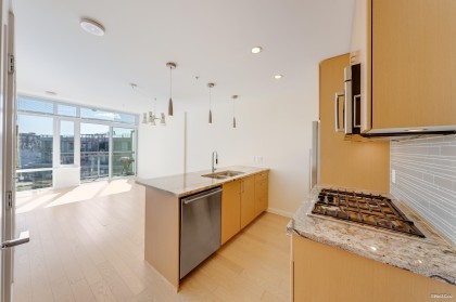 Photo 2 at 1002 - 88 W 1st Avenue, False Creek, Vancouver West