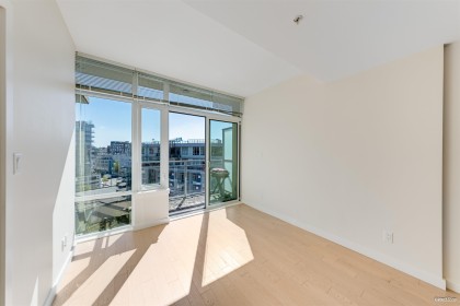 Photo 6 at 1002 - 88 W 1st Avenue, False Creek, Vancouver West