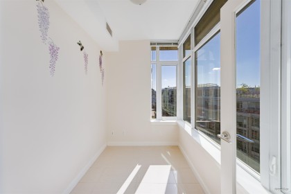 Photo 17 at 1002 - 88 W 1st Avenue, False Creek, Vancouver West