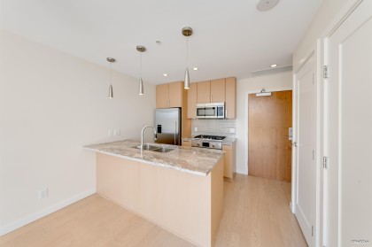 Photo 12 at 1002 - 88 W 1st Avenue, False Creek, Vancouver West