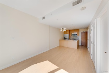 Photo 11 at 1002 - 88 W 1st Avenue, False Creek, Vancouver West