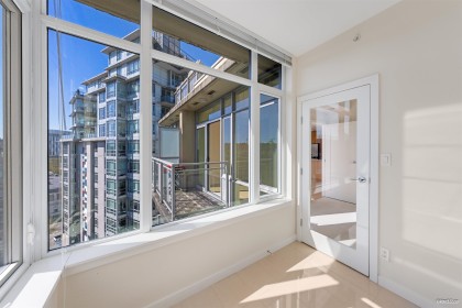 Photo 21 at 1002 - 88 W 1st Avenue, False Creek, Vancouver West