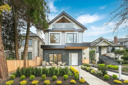 Photo 1 at 1 - 3708 W 18th Avenue, Dunbar, Vancouver West