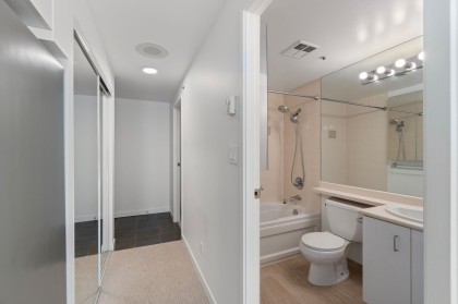 Photo 28 at 1007 - 588 Broughton Street, Coal Harbour, Vancouver West