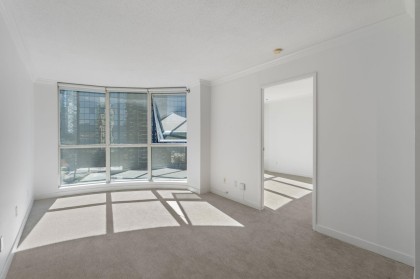 Photo 4 at 1007 - 588 Broughton Street, Coal Harbour, Vancouver West