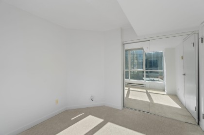 Photo 25 at 1007 - 588 Broughton Street, Coal Harbour, Vancouver West