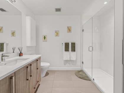 Photo 11 at 408 - 105 W 2nd Street, Lower Lonsdale, North Vancouver