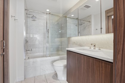 Photo 17 at 1887 - 87 Nelson Street, Yaletown, Vancouver West