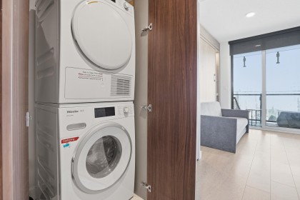 Photo 22 at 1887 - 87 Nelson Street, Yaletown, Vancouver West