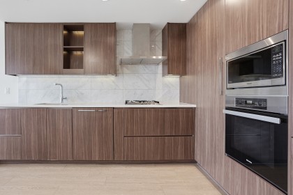 Photo 5 at 1887 - 87 Nelson Street, Yaletown, Vancouver West