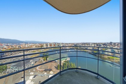 Photo 1 at 3302 - 33 Smithe Street, Yaletown, Vancouver West