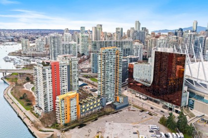 Photo 31 at 3302 - 33 Smithe Street, Yaletown, Vancouver West