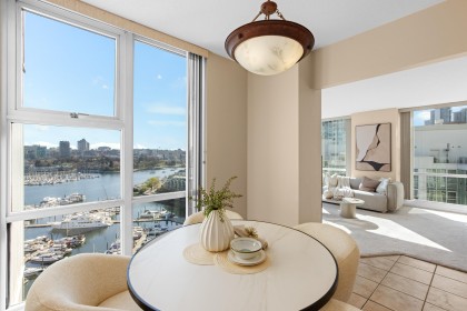 Photo 6 at 1703 - 1077 Marinaside Crescent, Yaletown, Vancouver West