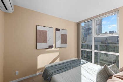 Photo 22 at 1703 - 1077 Marinaside Crescent, Yaletown, Vancouver West