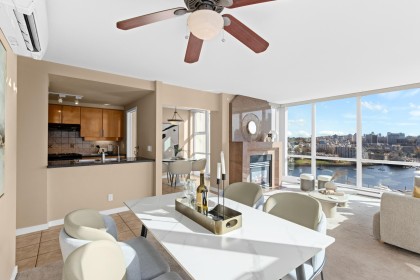 Photo 5 at 1703 - 1077 Marinaside Crescent, Yaletown, Vancouver West