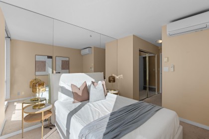 Photo 20 at 1703 - 1077 Marinaside Crescent, Yaletown, Vancouver West