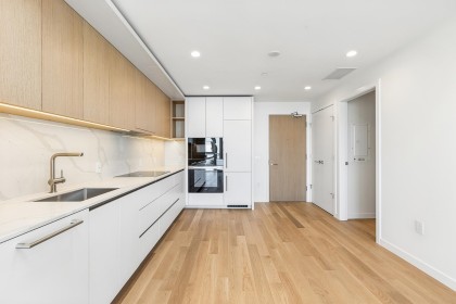 Photo 10 at 609 - 3963 Uplands Way, Cypress Park Estates, West Vancouver