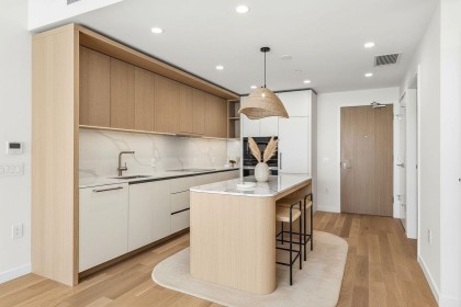 Photo 8 at 609 - 3963 Uplands Way, Cypress Park Estates, West Vancouver