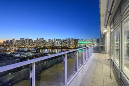 Photo 27 at 1402 - 181 W 1st Avenue, False Creek, Vancouver West