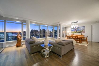 Photo 1 at 1402 - 181 W 1st Avenue, False Creek, Vancouver West