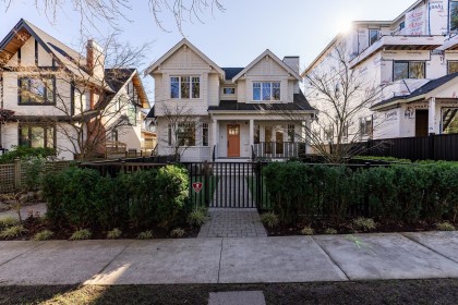 Photo 2 at 3530 W 43rd Avenue, Southlands, Vancouver West