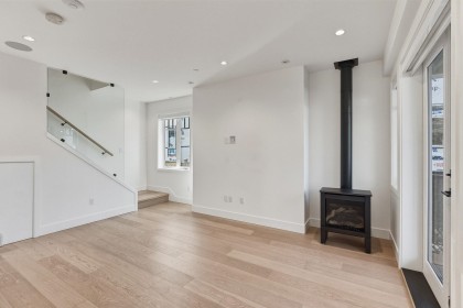 Photo 6 at 3530 W 43rd Avenue, Southlands, Vancouver West