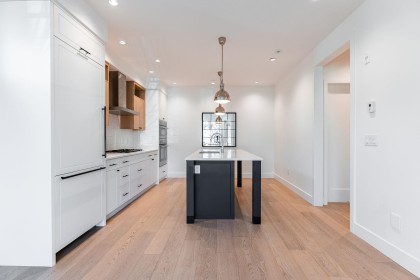 Photo 16 at 3530 W 43rd Avenue, Southlands, Vancouver West