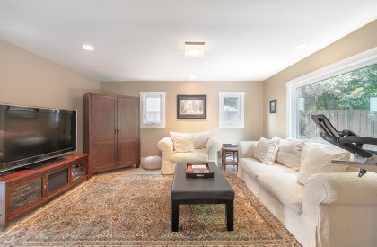 Photo 16 at 4106 Canterbury Crescent, Forest Hills NV, North Vancouver