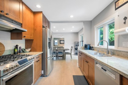 Photo 15 at 4106 Canterbury Crescent, Forest Hills NV, North Vancouver