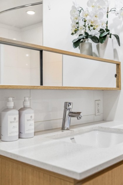 Photo 17 at 211 - 221 E 3rd Street, Lower Lonsdale, North Vancouver