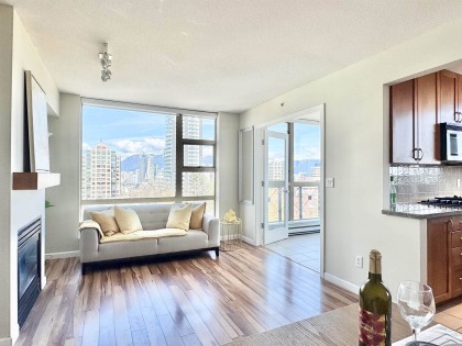 Photo 6 at 905 - 1316 W 11th Avenue, Fairview VW, Vancouver West