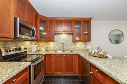 Photo 7 at 306 - 1023 Wolfe Street, Shaughnessy, Vancouver West