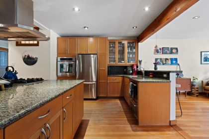 Photo 10 at 6524 Wellington Avenue, Horseshoe Bay WV, West Vancouver