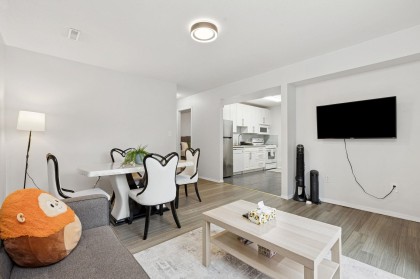 Photo 33 at 3638 Maginnis Avenue, Lynn Valley, North Vancouver