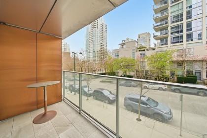 Photo 11 at 306 - 1480 Howe Street, Yaletown, Vancouver West
