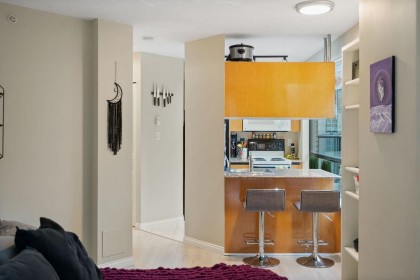 Photo 6 at 609 - 1189 Howe Street, Downtown VW, Vancouver West