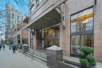 Photo 38 at 609 - 1189 Howe Street, Downtown VW, Vancouver West