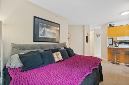 Photo 14 at 609 - 1189 Howe Street, Downtown VW, Vancouver West