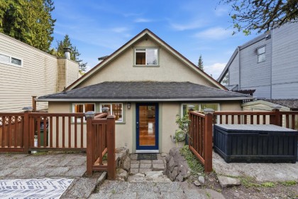 Photo 12 at 272 E Osborne Road, Upper Lonsdale, North Vancouver
