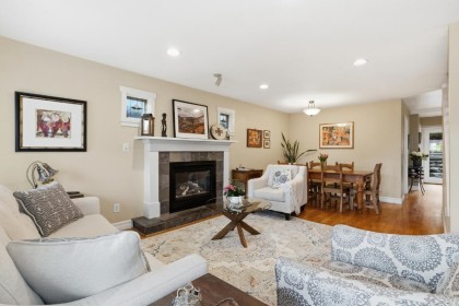 Photo 5 at 272 E Osborne Road, Upper Lonsdale, North Vancouver