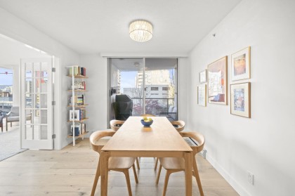 Photo 2 at 303 - 1633 W 8th Avenue, Fairview VW, Vancouver West