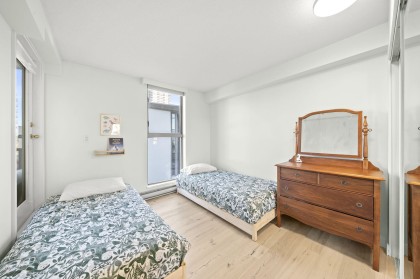 Photo 13 at 303 - 1633 W 8th Avenue, Fairview VW, Vancouver West